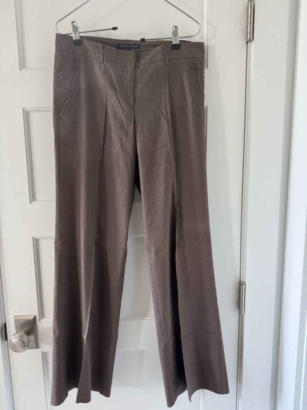 Theory Women's Tan Chinos